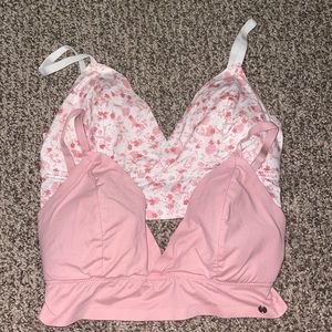 2 bralettes